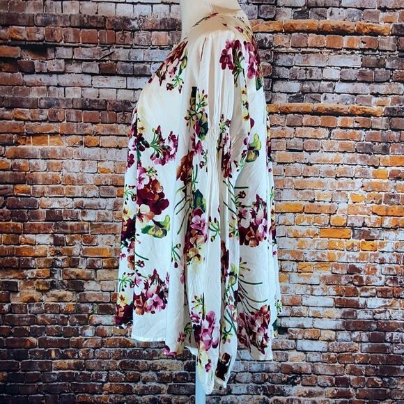 Umgee Long Sleeve Floral Button Down Blouse - Picture 4 of 8